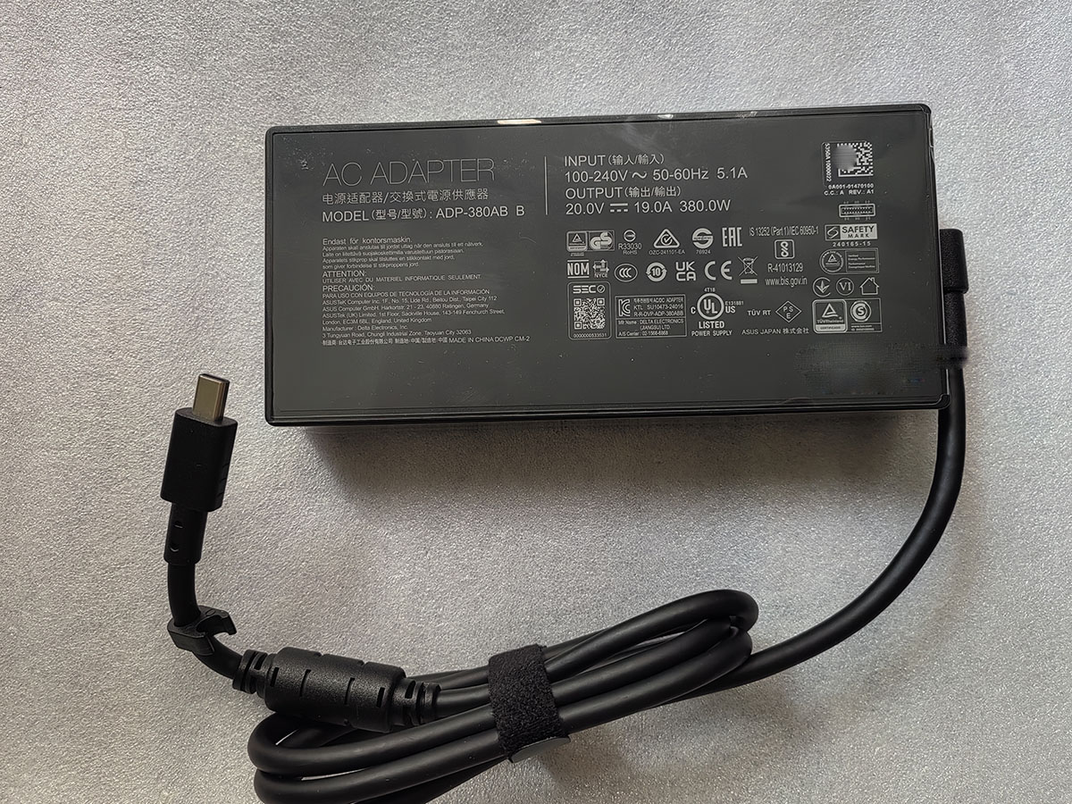 Pc Gaming Uk - Adaptor AC 20V 19A Baru Bentuk