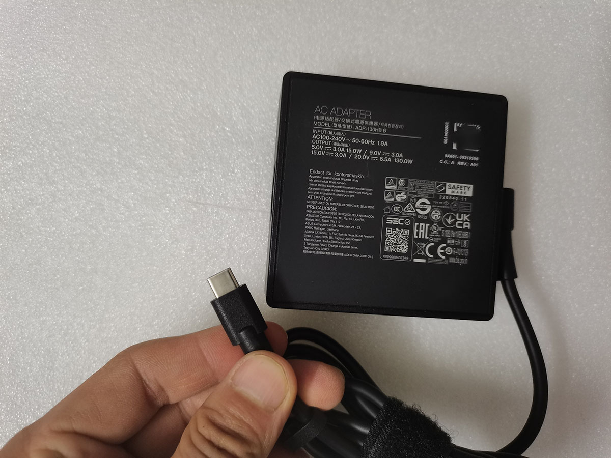 Adaptor AC ADP-130HB B 20V 6.5 - Pc Gaming Uk ulasan dan harga