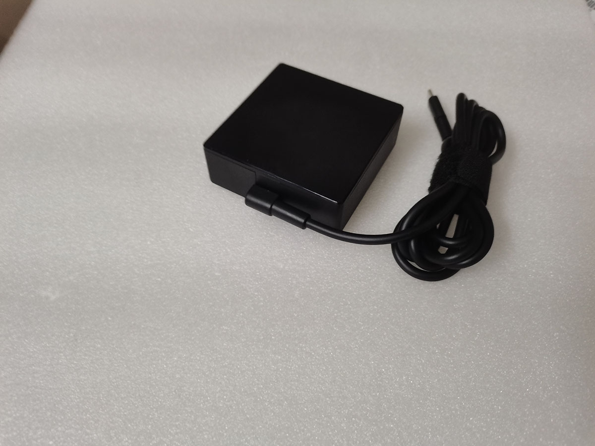 Adaptor AC ADP-130HB B 20V 6.5 - Pc Gaming Uk ulasan dan harga