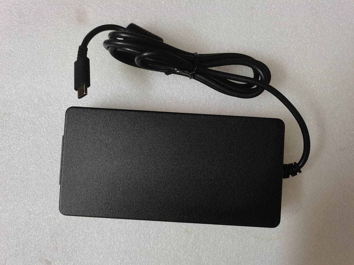 Adaptor AC USB Type-C 140W BAR - Pc Gaming Uk ulasan dan harga
