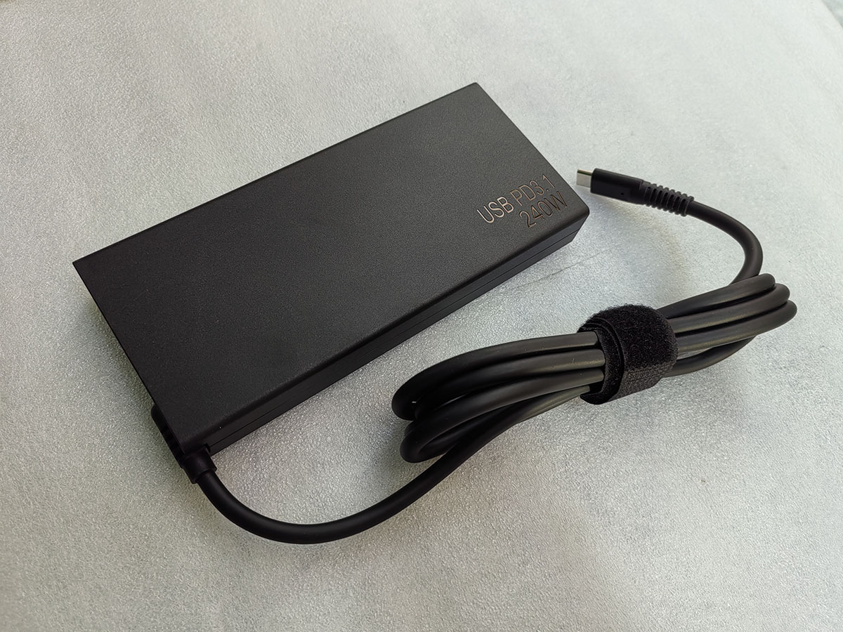 Adaptor AC USB-C USB PD 3.1 OE - Pc Gaming Uk ulasan dan harga
